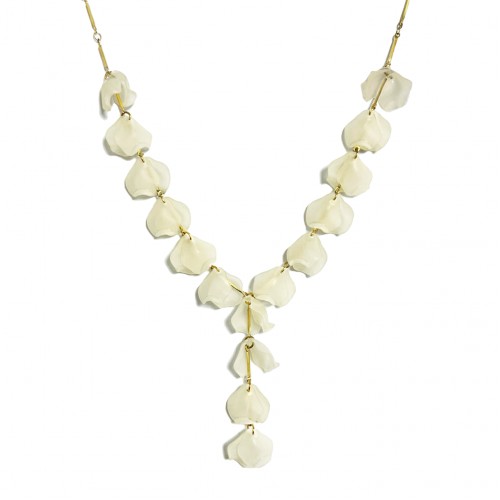 COLLANA A Y CON PETALI DI FIORI - YNK23100E306